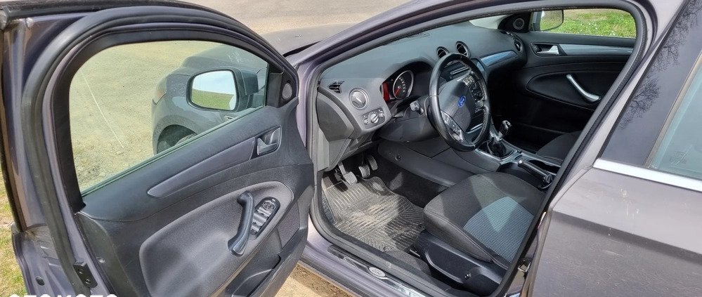 Ford Mondeo cena 22300 przebieg: 293000, rok produkcji 2012 z Gubin małe 191
